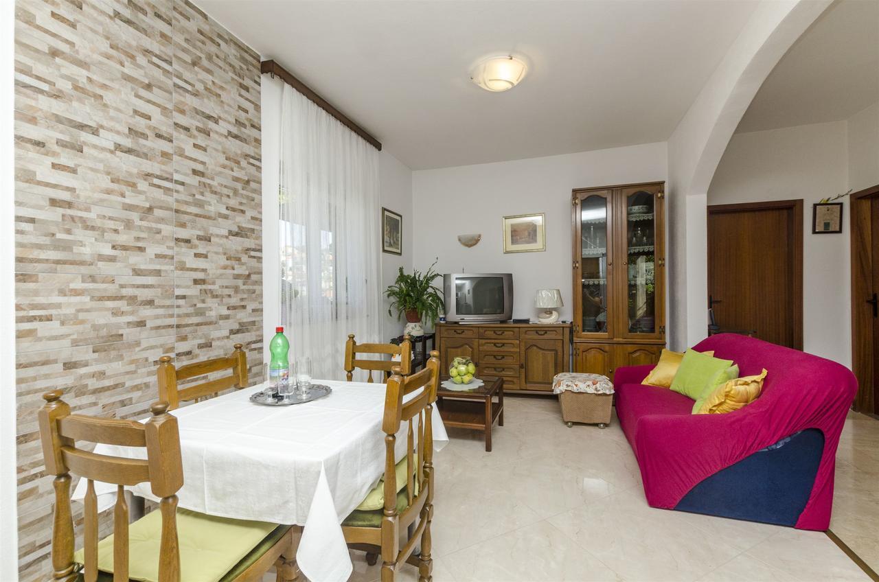 House Fanita Villa Splitska Dış mekan fotoğraf
